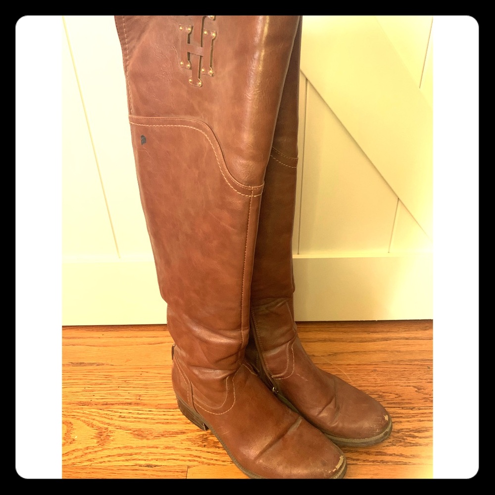 Women’s knee high boots